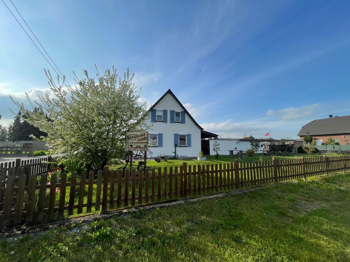 Pension Landhaus An Der Saale 베른부르크 외부 사진